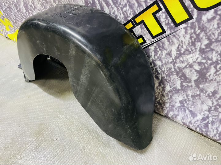 Подкрылок задний левый Нива Niva 2121 2130