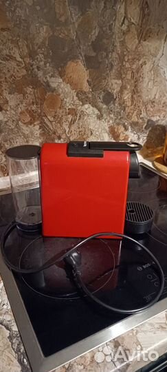 Кофемашина nespresso essenza mini D30