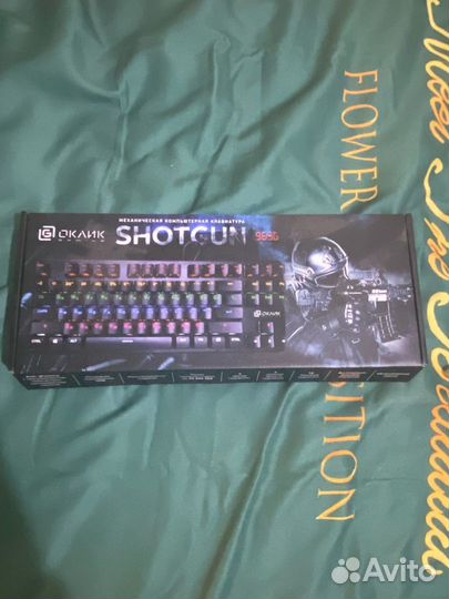 Механическая клавиатура с дефектом