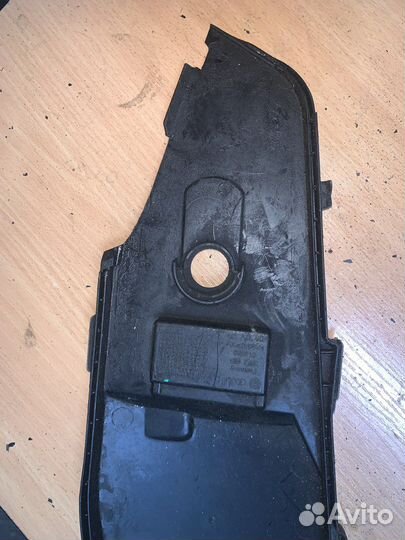 Кожух ремня грм Transporter T4 1991-1996