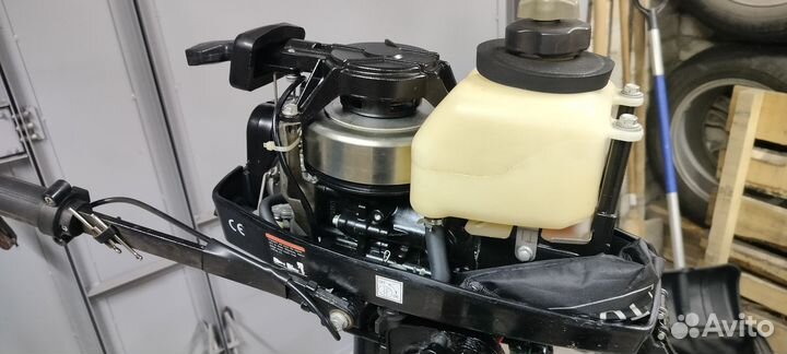 Лодочный мотор