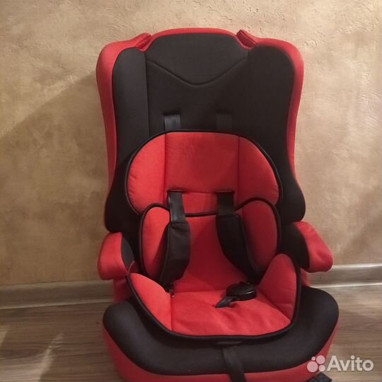 Детское автокресло