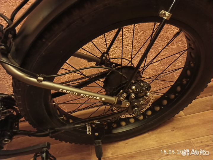 Продам электровелосипед (фэтбайк)