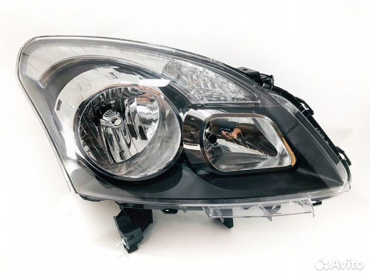 Фара правая Renault Kоleos 1