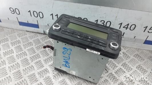 Магнитола volkswagen passat B6 (BML29I401)