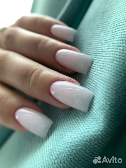 Маникюр / педикюр / наращивание ногтей