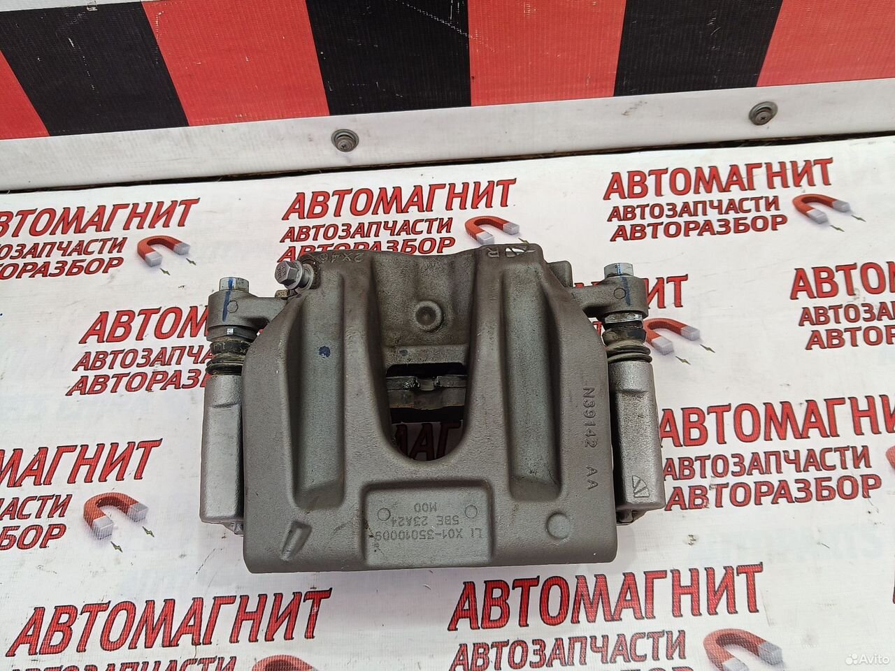 Супорт тормозной передний правый Lixiang L9