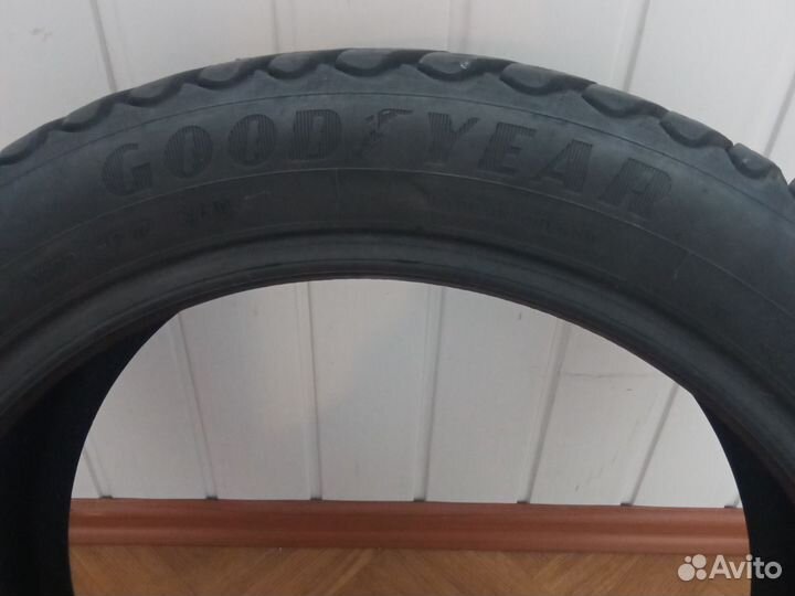 Goodyear Ultragrip Ice Arctic 205/50 R17