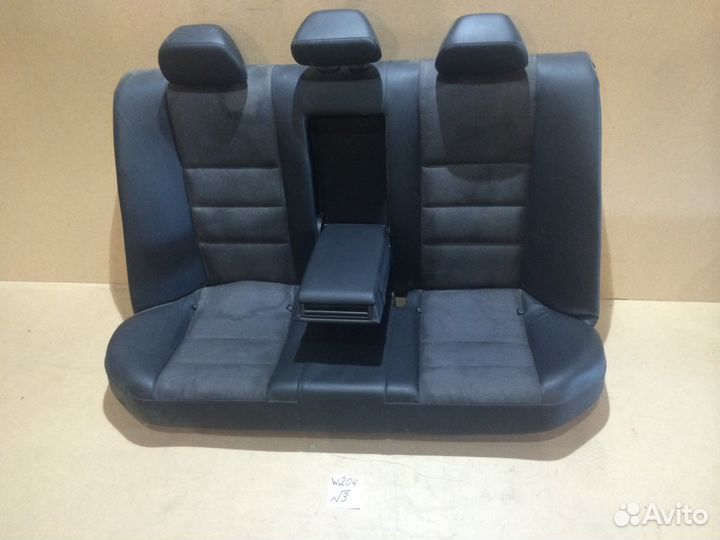 Сиденья задние Mercedes W204
