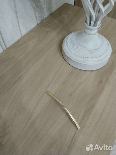 Мебельные ручки металлические