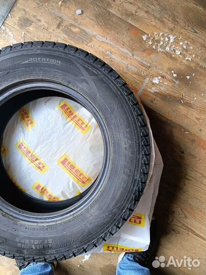Dunlop SP Winter Maxx WM01 205/70 R15