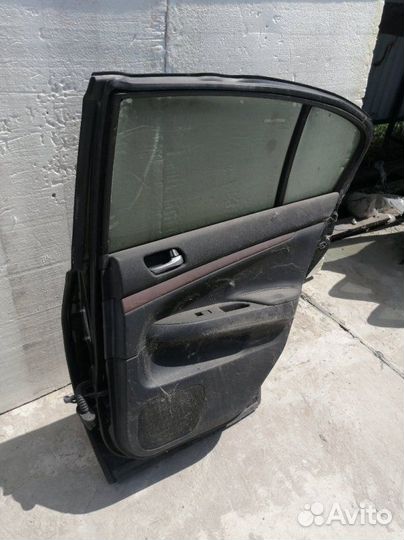 Дверь задняя правая Infiniti G35 V36