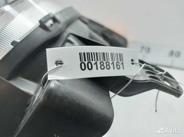 Фара правая Toyota FJ Cruiser