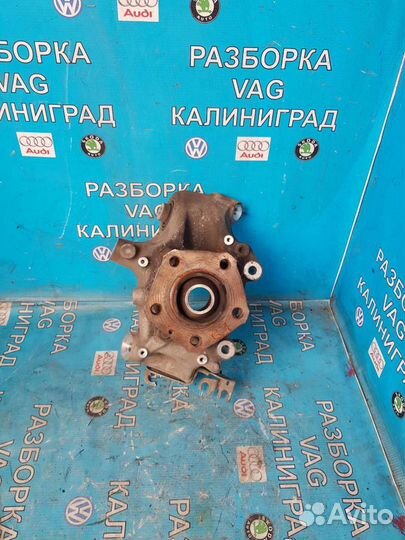 Ауди Q7-4M.2016г.Поворотный кулак задний