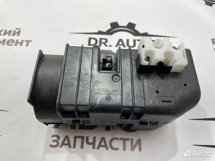 Компрессор подкачки сидений Mercedes S 222 642.861