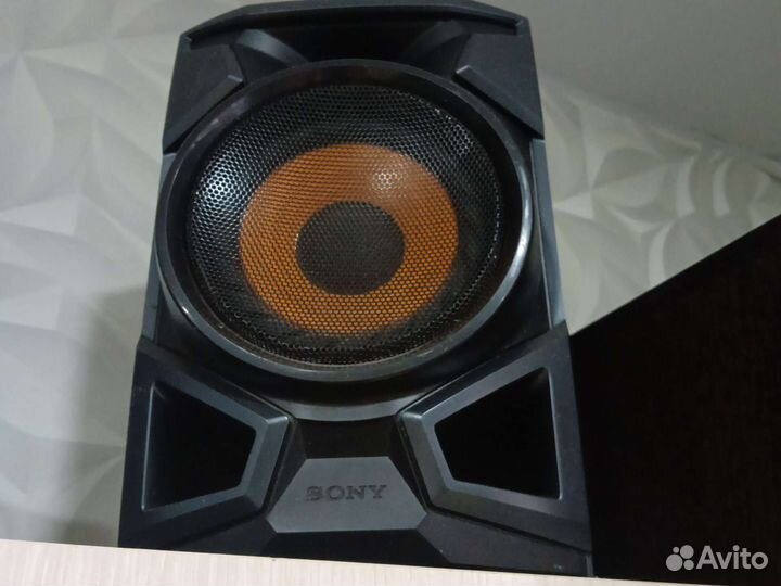 Музыкальный центр sony