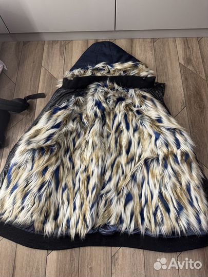 Зимняя куртка женская trussardi