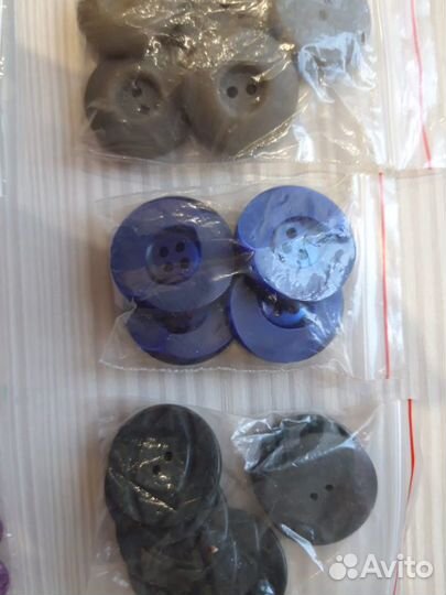 Продам нитки швейные