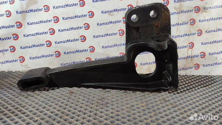 5490500104020 Кронштейн кабины правый Камаз 5490