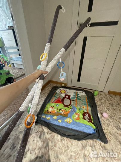 Развивающий коврик