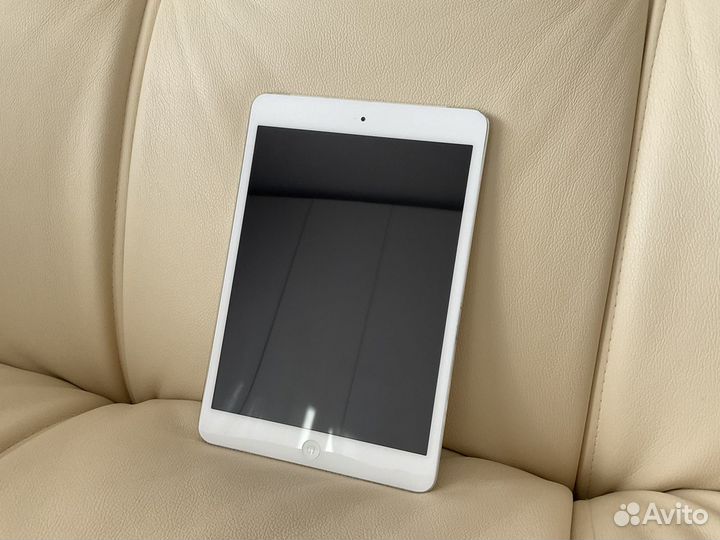 iPad mini 16 Гб +cellular (сим-карта)