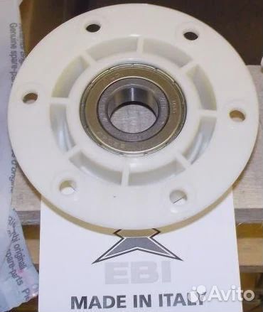 Суппорт пластик.(подш.6204+сальн.34x52/65 x7/10.5)