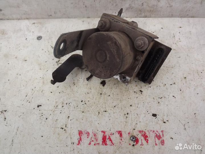 Блок ABS (насос) Хендай Элантра HD