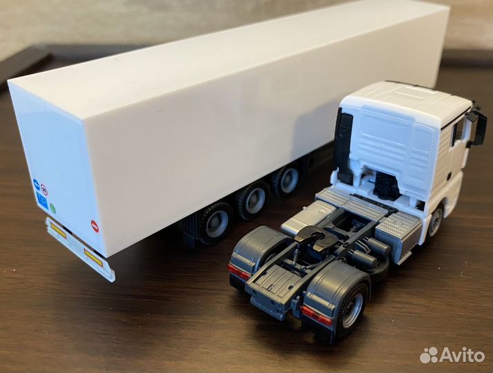 1:87 Модель грузовика MAN от Herpa