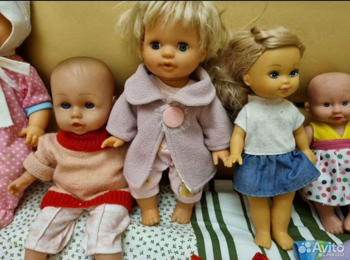 Куклы и другие игрушки пакетом