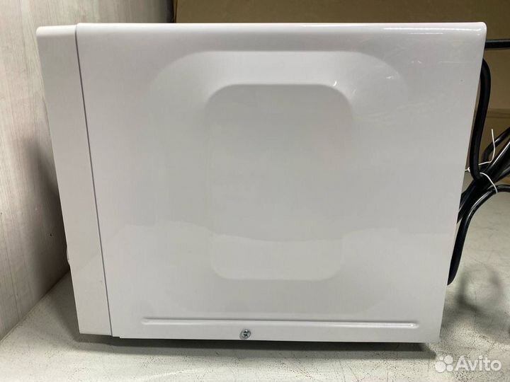 Микроволновая печь соло RED solution RM-2002D