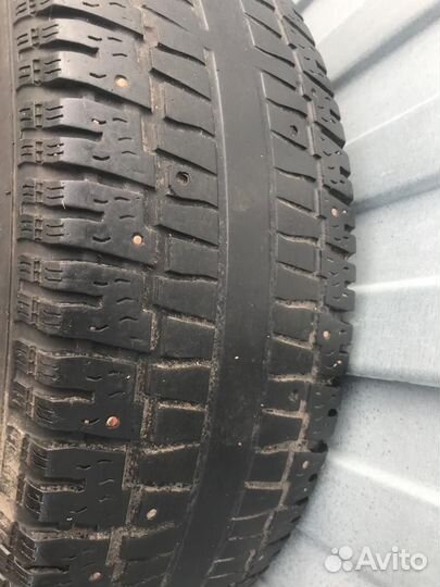 Cooper Weather-Master S/T 215/70 R16