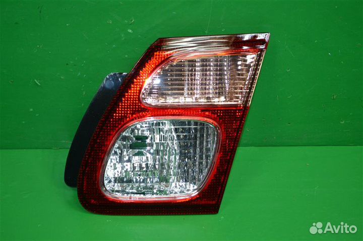 Фонарь правый Nissan Almera N16 2000-2006