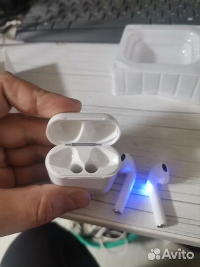 Беспроводные наушники i12