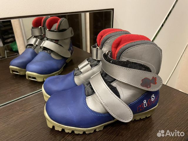 Лыжные ботинки детские 36 размер