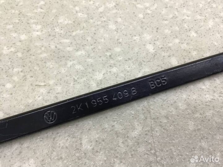 Поводок стеклоочистителя передний левый Volkswagen Touran (1T3) 2010-2015 2K1955409B