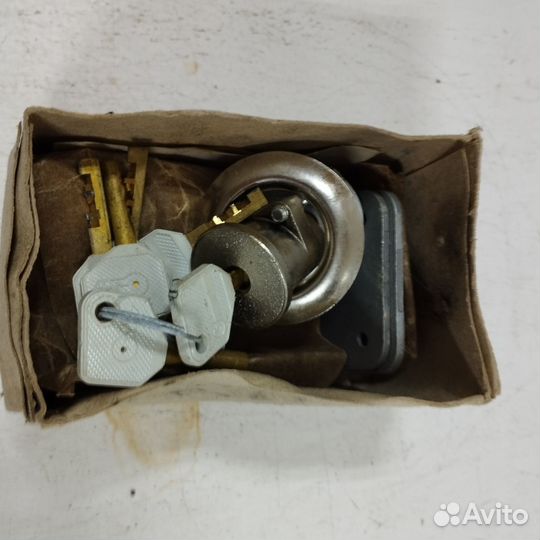 Замок накладной 3нд 1А
