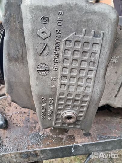 Мотор Логан