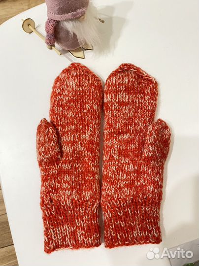 Варежки вязаные ручной работы