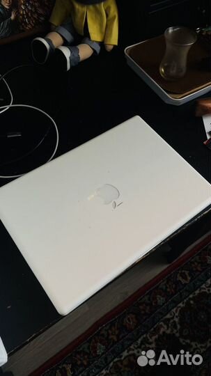 Ноутбук apple MacBook