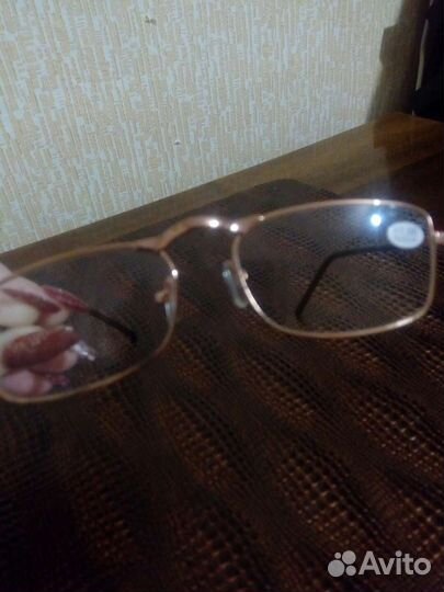 Очки для зрения женские(+1)«