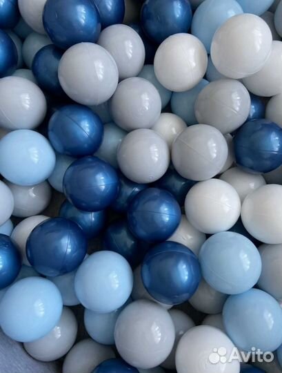 Сухой бассейн с шариками