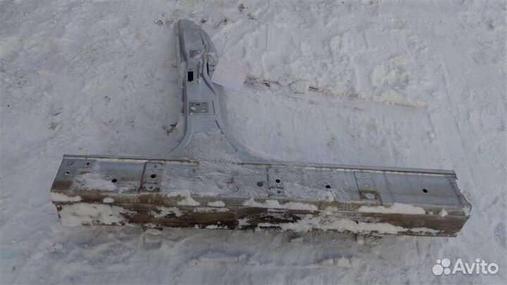 Порог со стойкой правый BMW X5 E53 1999-2006