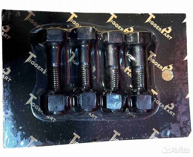 Болт крепления карданного вала с гайкой М14х50 Tig