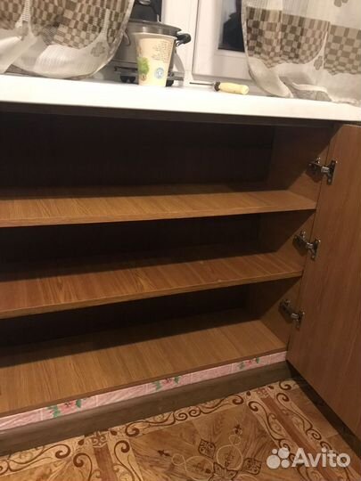 Шкафчик для кухни
