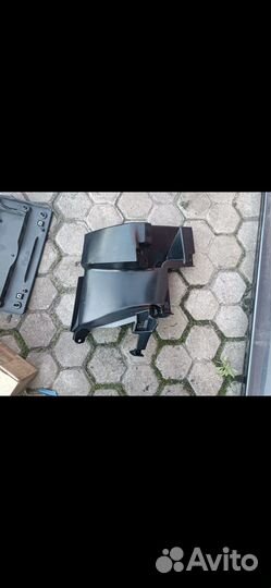 Воздуховод радиатора на BMW 3 series оригинал