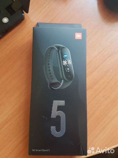 Умный браслет Xiaomi Mi Smart Band 5