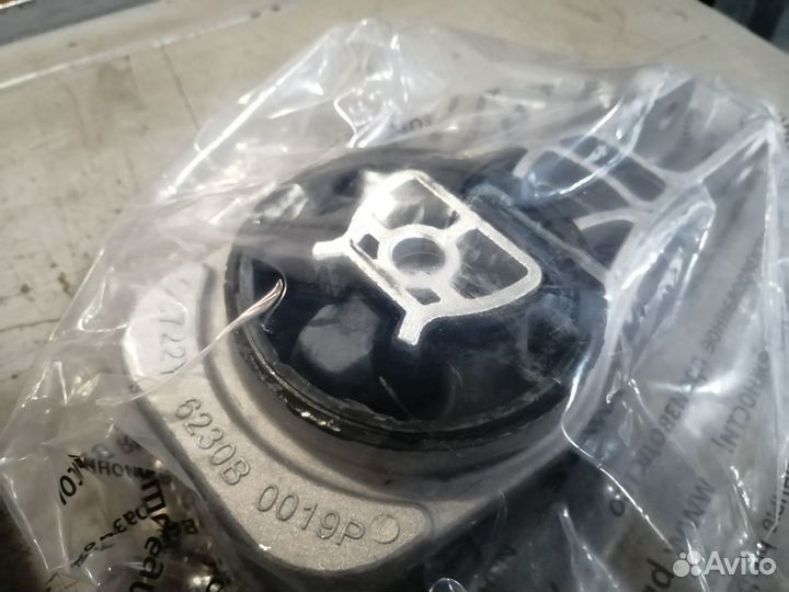 Опора двс нижняя задняя Мокка, Т300, Кобальт. Нова