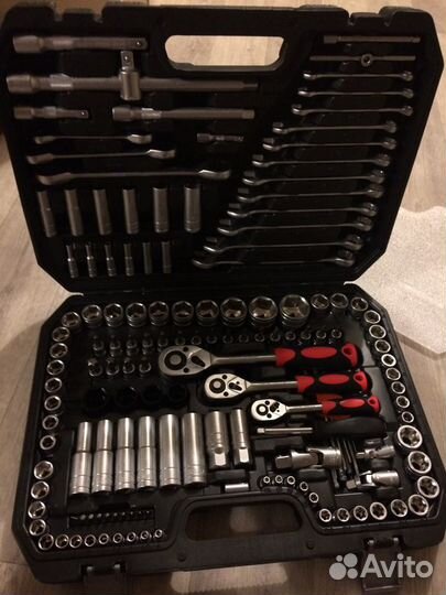 Набор инструментов SATA 150 предметов