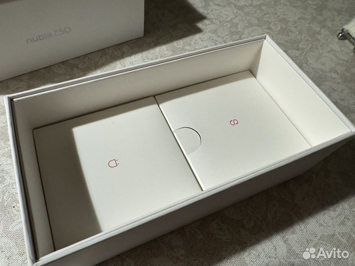 Nubia Z50, 12/512 ГБ