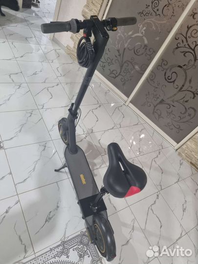 Самокат ninebot KickScooter MAX G30P бу